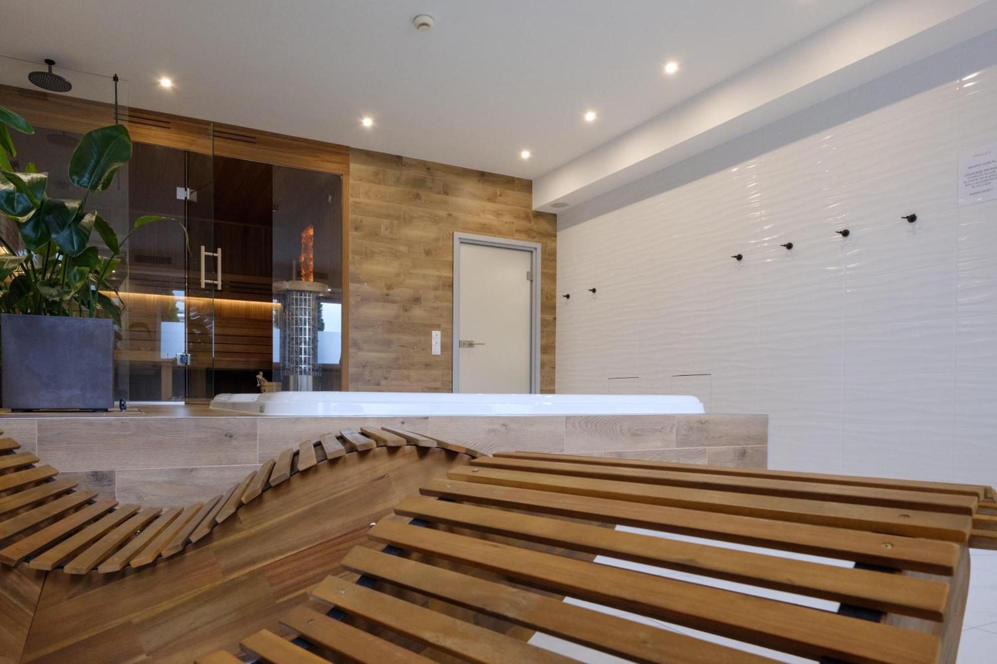 Hotel Borowiecki Лодзь Екстер'єр фото